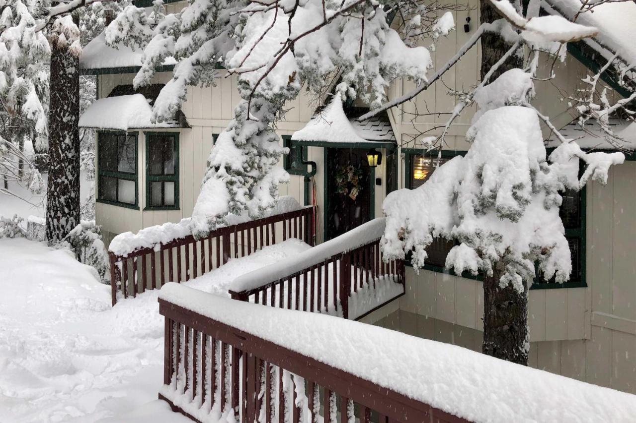 Spacious Lake Arrowhead Home With 2 Decks And Views Exterior photo